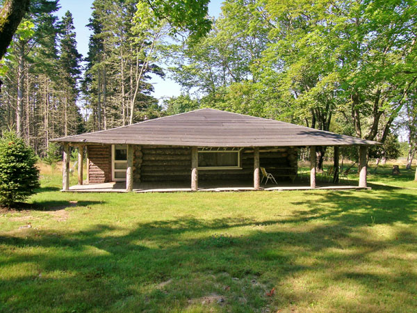 photo of naskeag cabin before restoration