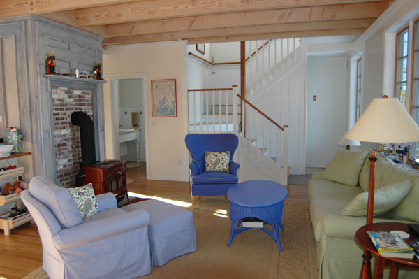 photo of interior of little deer isle house